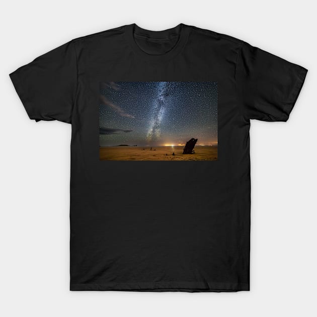 The Milky Way over Rhossili Bay T-Shirt by dasantillo